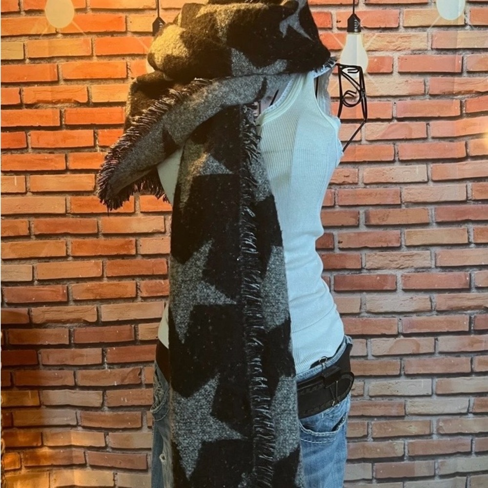 🧣 Very long & very wide Cozy Wool Scarf - OS / I